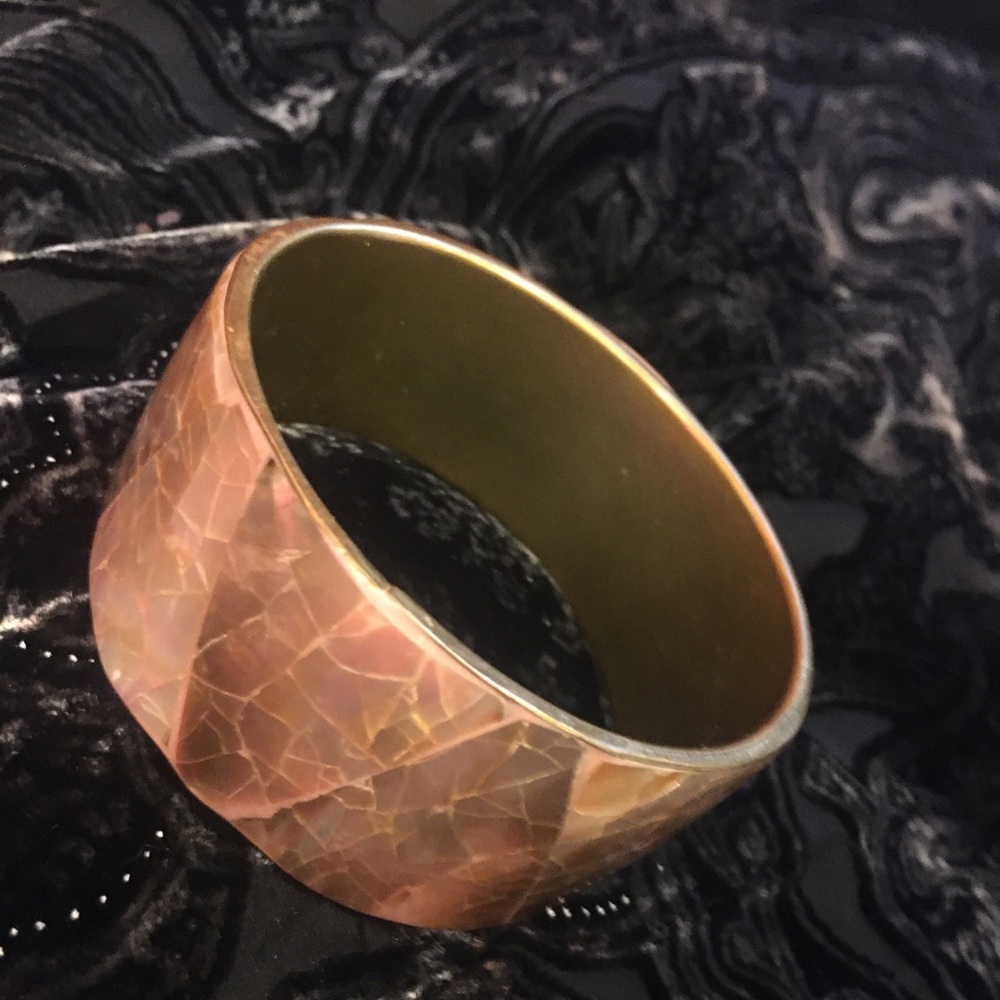 Wide, Vintage Mother of Pearl inlay on Brass Bangle.  Perfect for any outfit!!